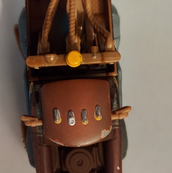 Disney/Pixar Cars 3 Mattel Oversized XRS Mud Racing Tow Mater Thunder Hollow - Picture 5 of 7